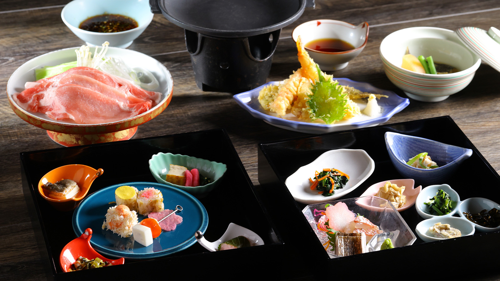 源泉のお宿　湯河原千代田荘 【早期割30】通常価格より最大10%お得！自家源泉と四季折々の味覚◆心も体も満たされるお重料理とミニブッフェ