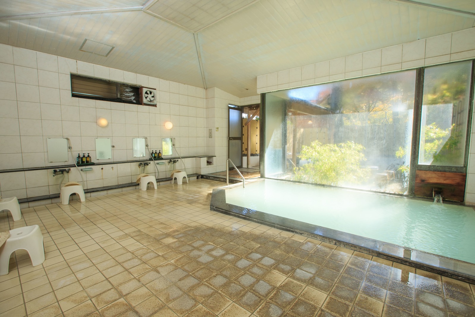 美肌の湯　きのくにや旅館 【素泊まり】温泉三昧！お仕事後の遅いチェックインにも御対応★朝までずーと自然温泉ご満喫！