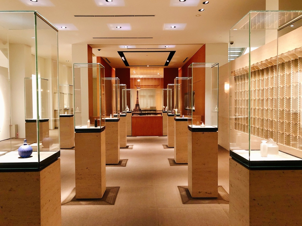 別邸今宵 【芸術と美食を味わう】箱根ラリック美術館入館券＋選べるランチ券付きプラン＜基本会席★月の雫＞