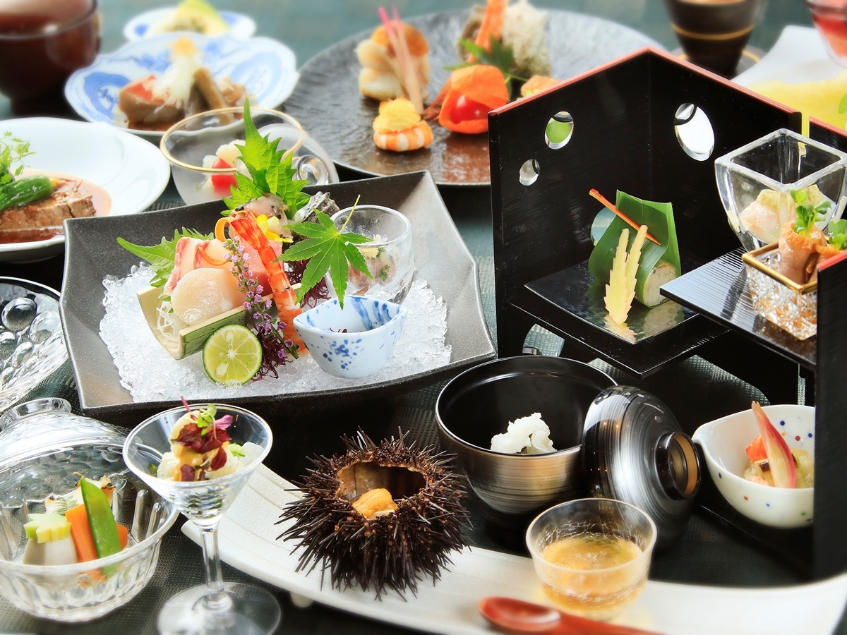 天翠茶寮 【特選懐石】おもてなしの心を込めた料理長渾身の懐石料理＜■特選懐石＞