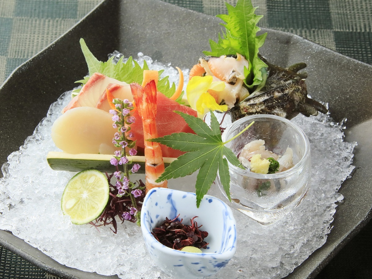 天翠茶寮 【早割30×特選懐石】30日前までのご予約がお得／天翠茶寮で食を愉しむ箱根旅＜■特選懐石＞