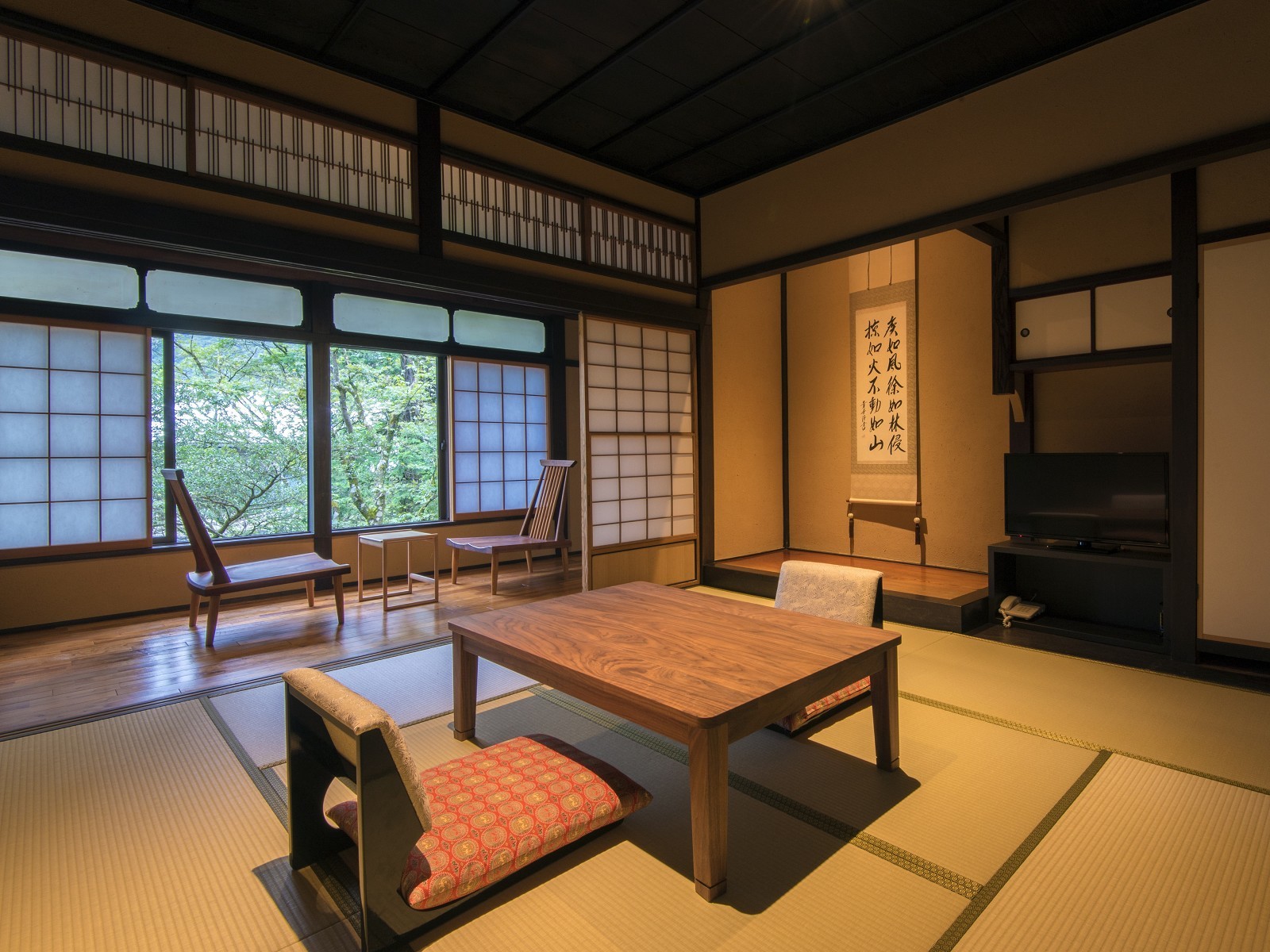 松坂屋本店 客室の一例「空蝉」