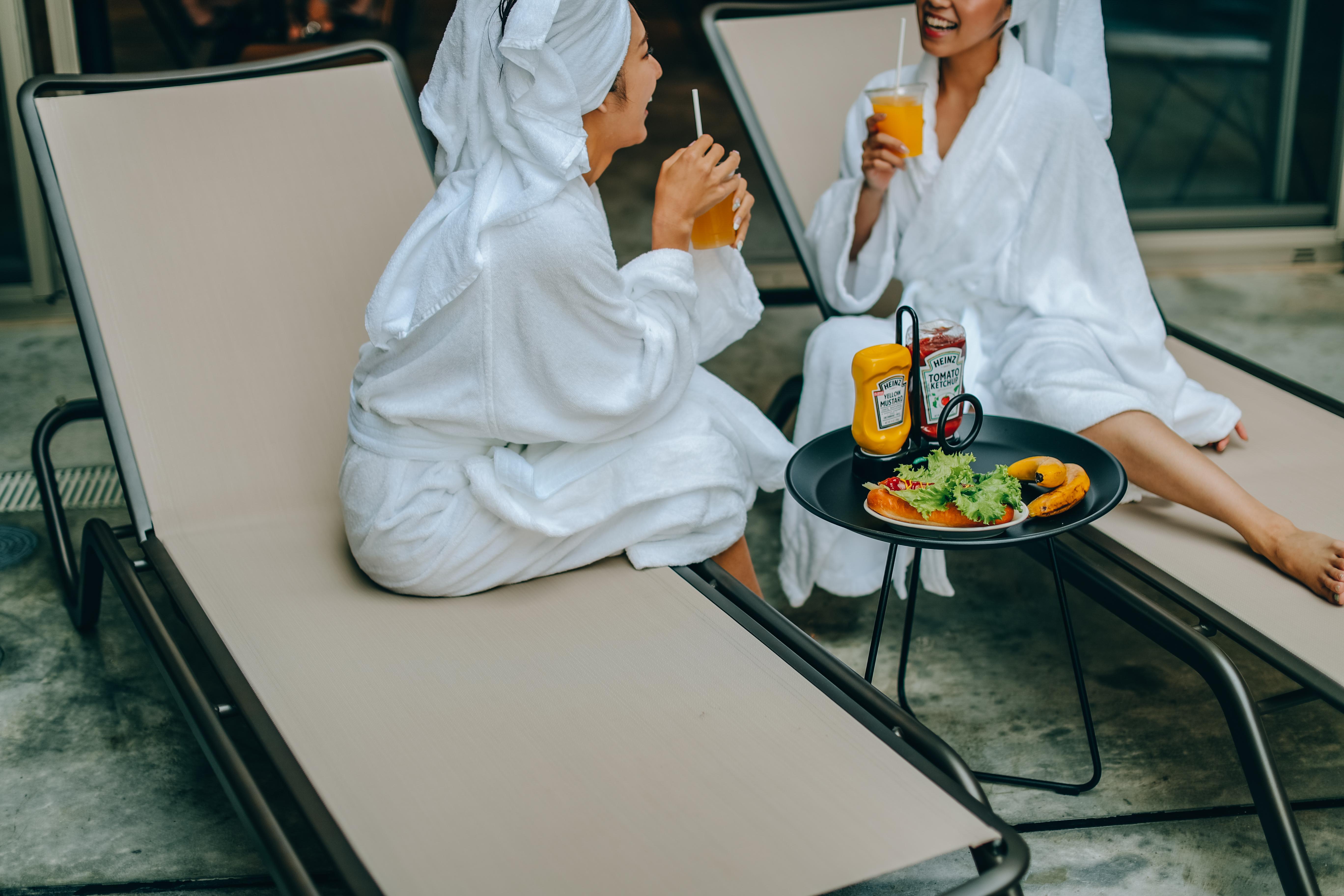 8HOTEL CHIGASAKI 【朝食付】ホットドッグと手作り食べるスープで始まる1日を！【ハーフビュッフェ】