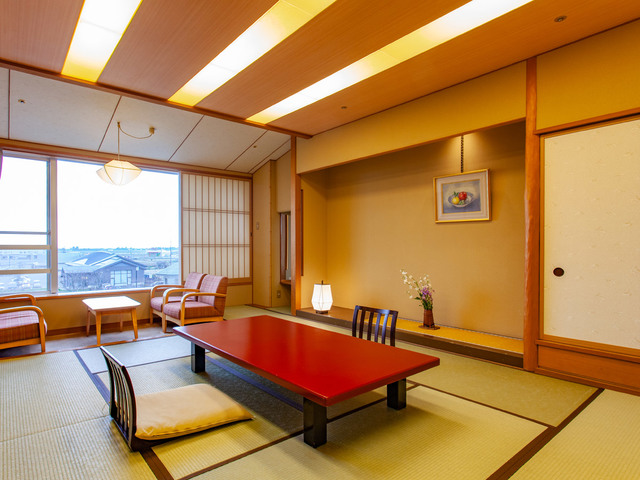ゆもとや ～和室10畳～カップルやご夫婦様にお勧めの客室。最大5...