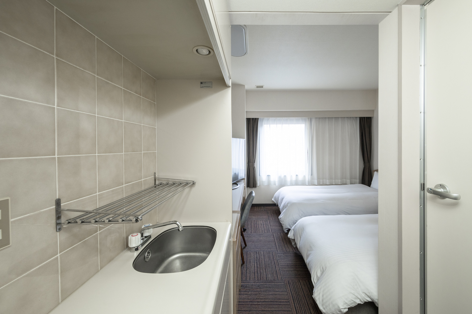 コートホテル新潟 部屋画像2
