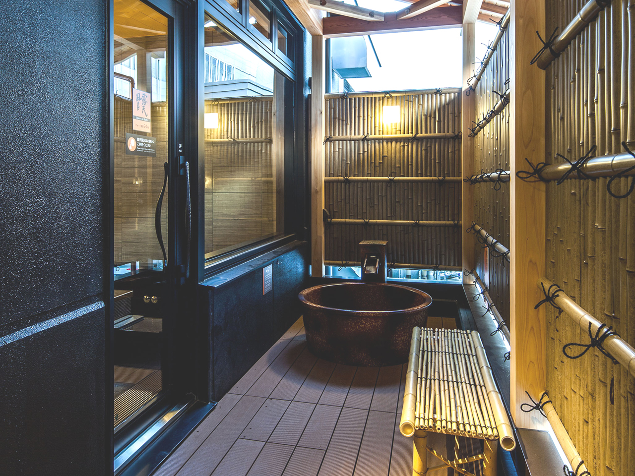 アパホテル〈上越妙高駅前〉 【素泊まり】全客室キャスト無料！ご宿泊者様専用の大浴殿完備！