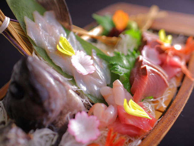 永芳閣 【海の幸プラン】【迷ったらこのプラン】氷見初体験!?舟盛と板前料理が同時に楽しめるお魚尽し舟盛会席