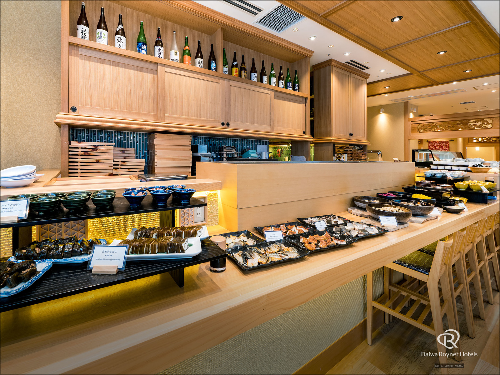 ダイワロイネットホテル富山駅前 【シンプルステイプラン♪】富山の人気店が全力プロデュース！地元食材満載の和洋ビュッフェ～朝食付～