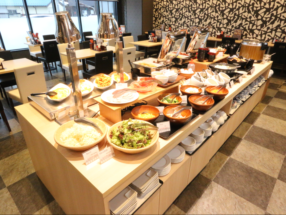 アパホテル〈高岡駅前〉 【朝食ビュッフェ付き】当館おすすめ！旬の食材を取り入れた和洋中50種類のビュッフェ！