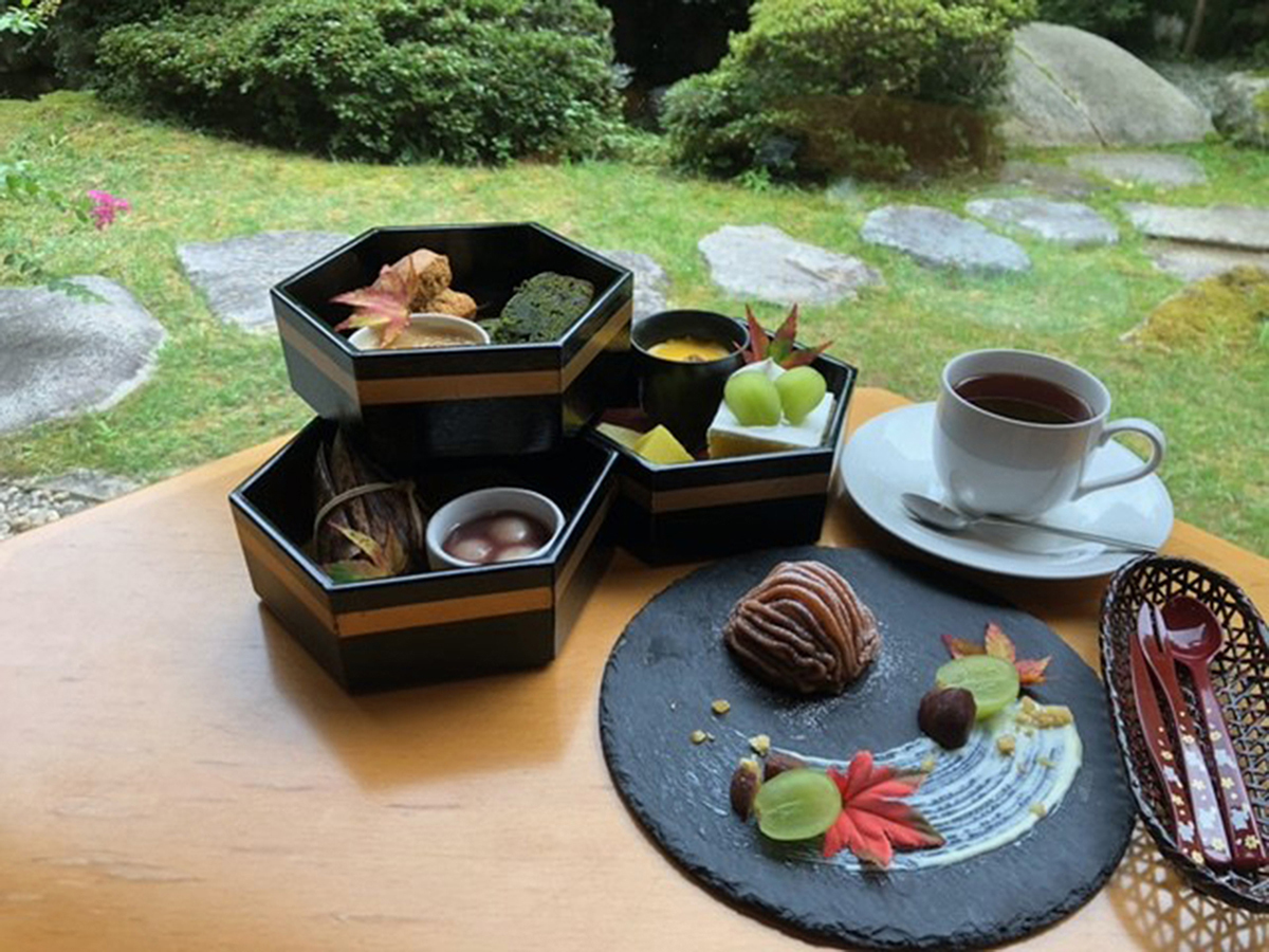 満天ノ　辻のや 【アフタヌーンティー】チェックイン前は優雅にアフタヌーンティー　 四季の会席料理と和朝食＜1泊2食付き＞