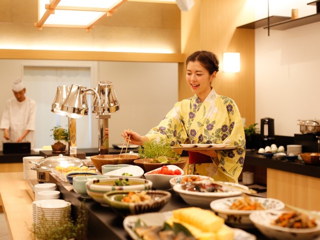 吉田屋山王閣 【貸切風呂無料特典付】ズワイ蟹姿や牛しゃぶをゆったり部屋食で味わう♪かにグルメ会席■加賀越前冬の幸