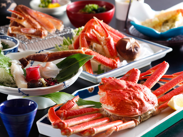 吉田屋山王閣 【蟹フルコースが会場食でお値打ちに】７種の蟹料理の蟹尽くしがこの価格！蟹姿・焼がに・かに刺など♪