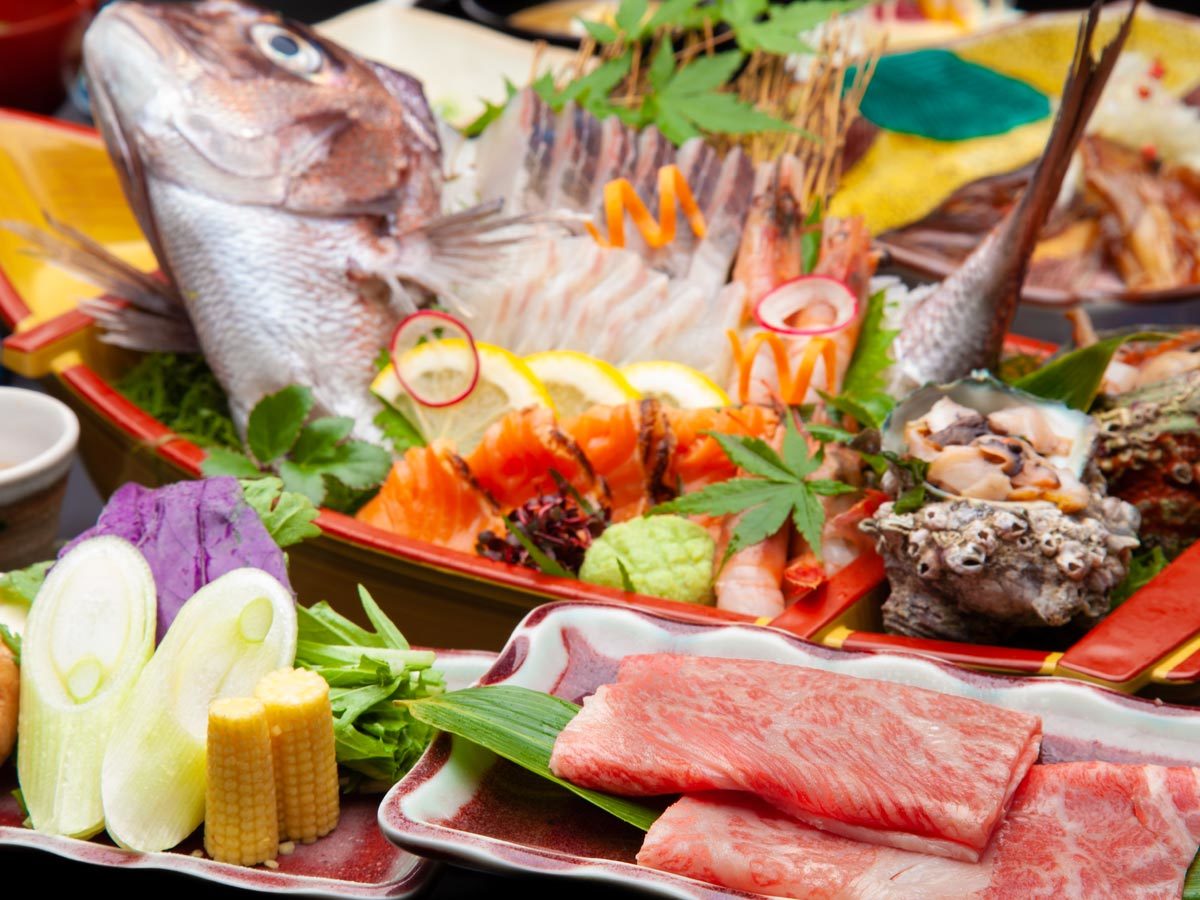 吉田屋山王閣 【能登牛×舟盛会席◇お食事処＜温泉露天風呂付きor温泉内湯付き客室＞】能登牛をステーキと舟盛会席も♪