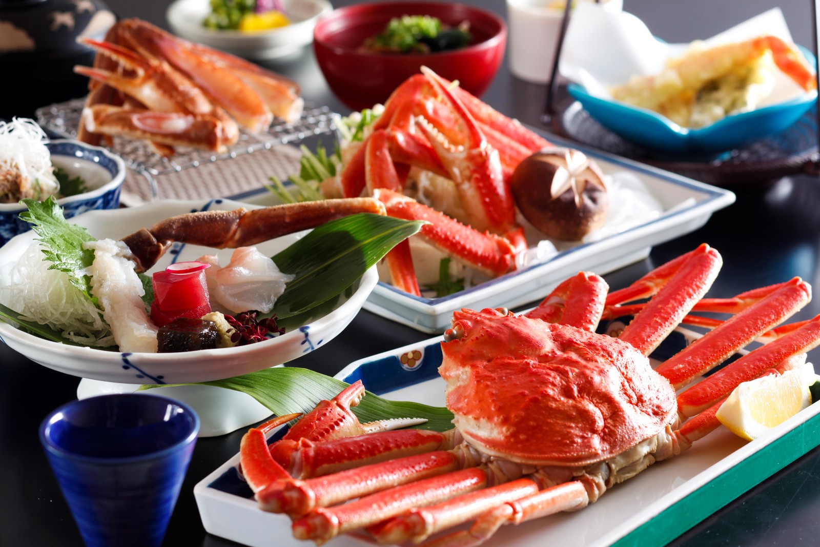 吉田屋山王閣 【蟹フルコース×温泉露天風呂付きor温泉内湯付き客室／会場食】７種の蟹料理♪蟹姿・焼がに・かに刺など
