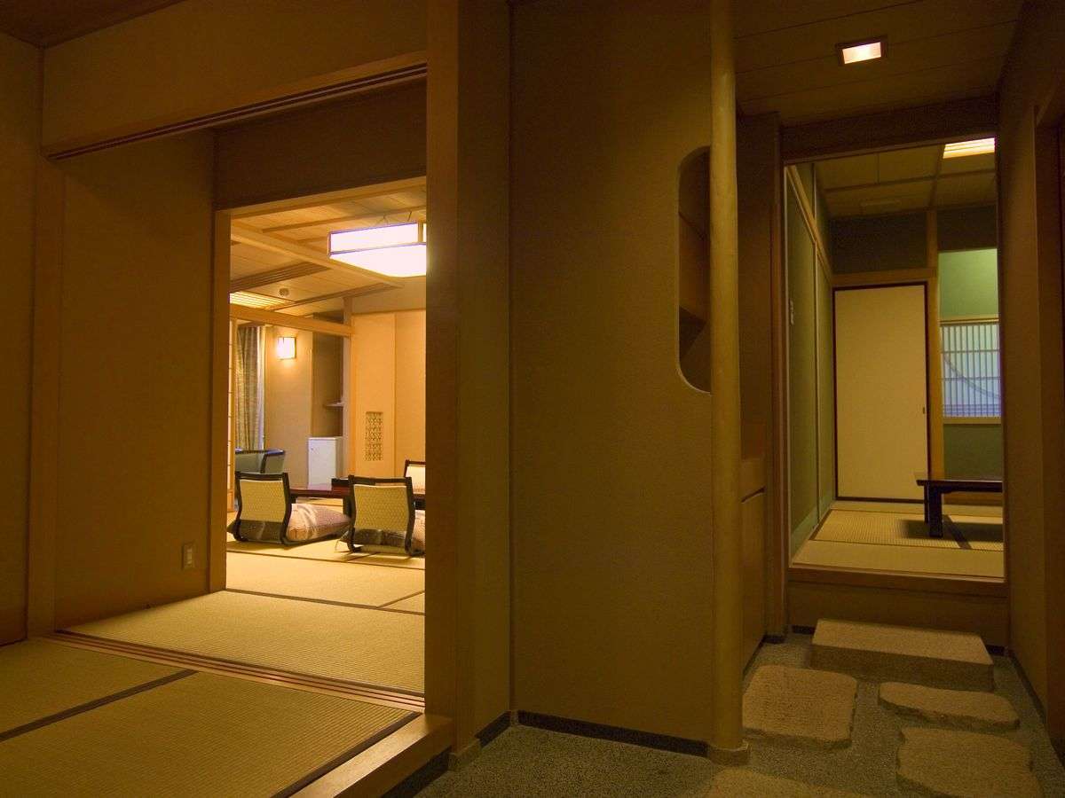みどりの宿　萬松閣 【天然温泉100％　半露天風呂付き・祥山】客室の一例