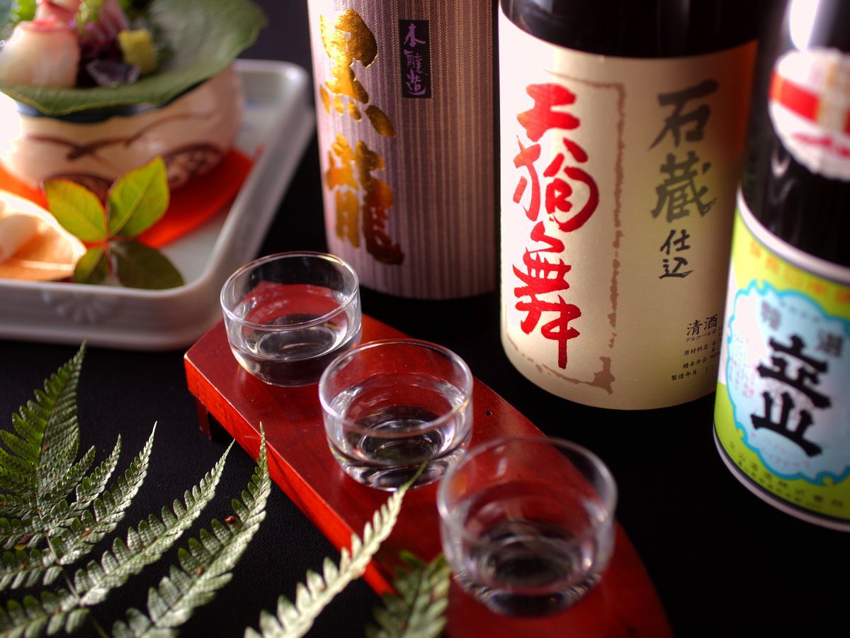 みどりの宿　萬松閣 【北陸新幹線・祝開業　特典付】北陸新幹線でGo！★新鮮な魚介＆美酒の宝庫、北陸でうまいもん三昧