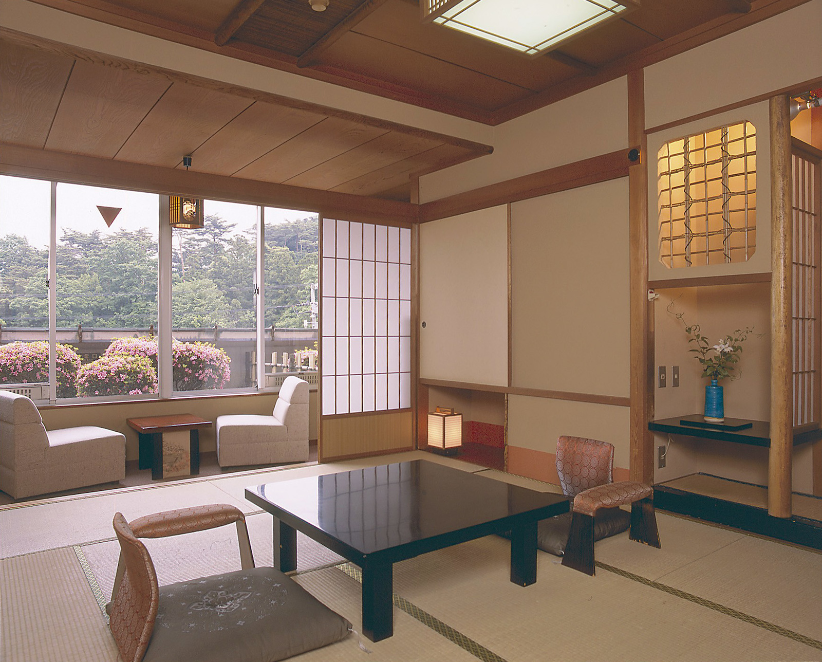 山代温泉 雄山閣 【BBHグループ150店舗達成記念♪】石川の味覚！贅沢ディナーバイキング×お酒も飲み放題付き＜1泊2食＞