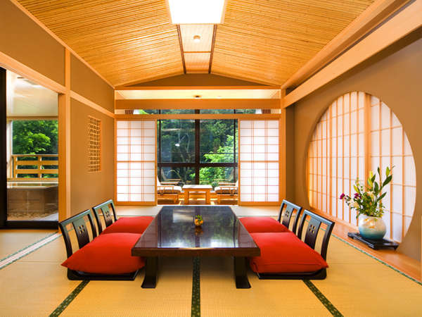 かがり吉祥亭 お部屋の展望風呂からも鶴仙渓を一望できます（お部屋41...