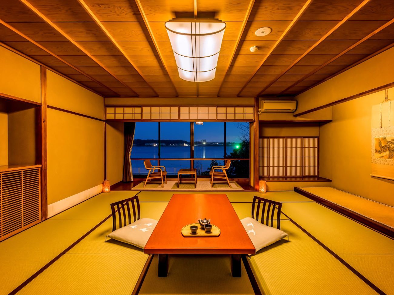 大江戸温泉物語わんわんリゾート 矢田屋松濤園 スーペリア数寄屋造り離れ　2206