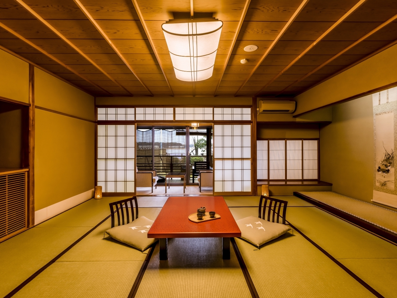 大江戸温泉物語わんわんリゾート 矢田屋松濤園 スイート数寄屋造り露天風呂付離れ　2203