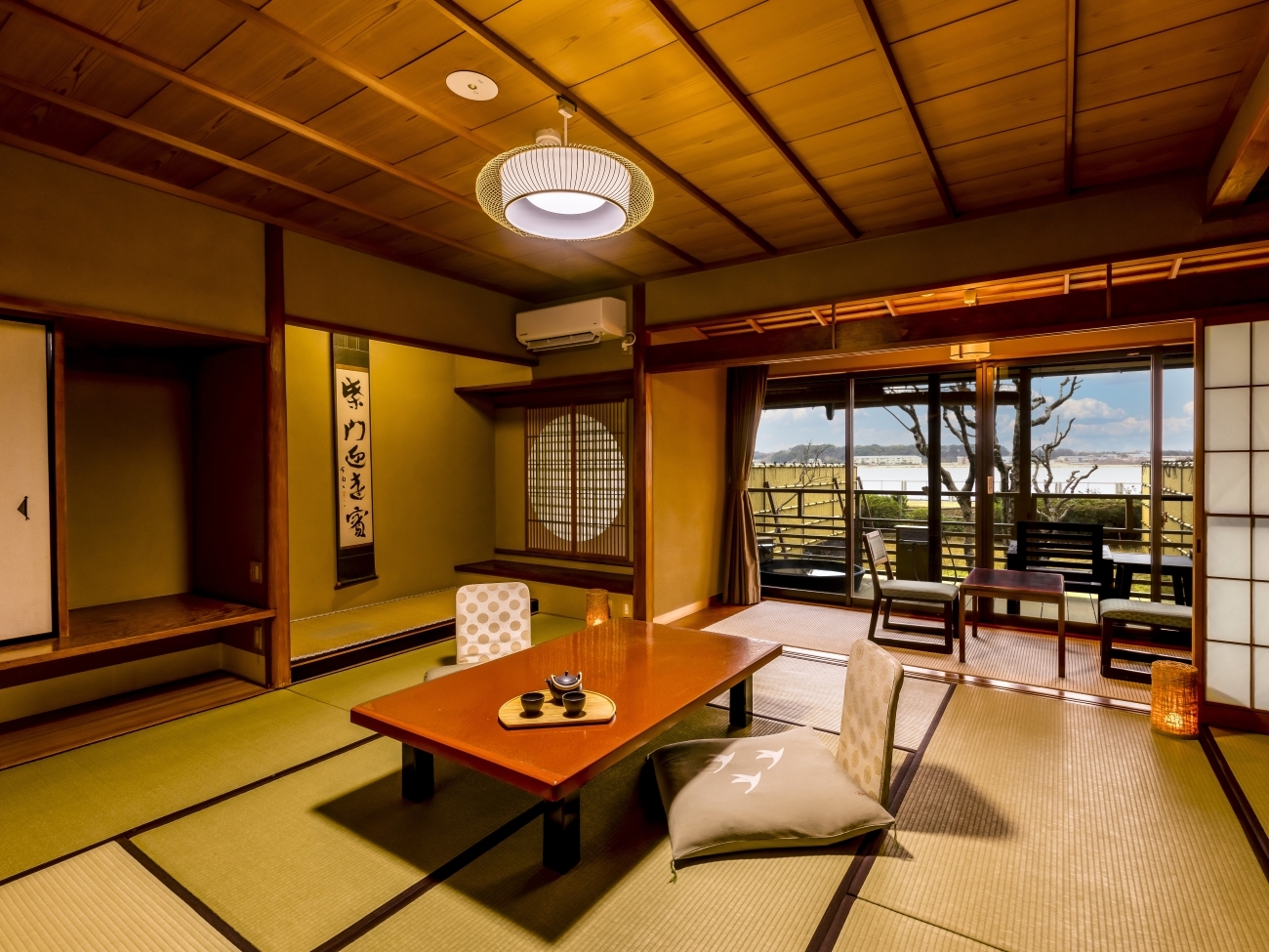 大江戸温泉物語わんわんリゾート 矢田屋松濤園 スーペリア数寄屋造り露天風呂付離れ　2202