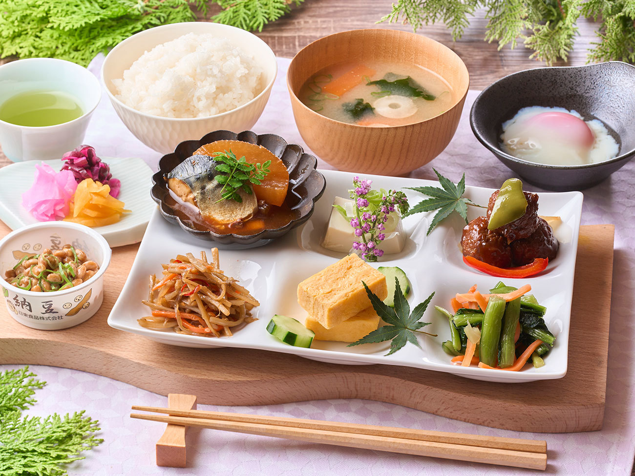 大江戸温泉物語 山中彩朝楽 【特定日】【夕食なし・朝食付】観光にもビジネスにも♪遅いチェックインでもOK　1泊基本バイキング朝食付