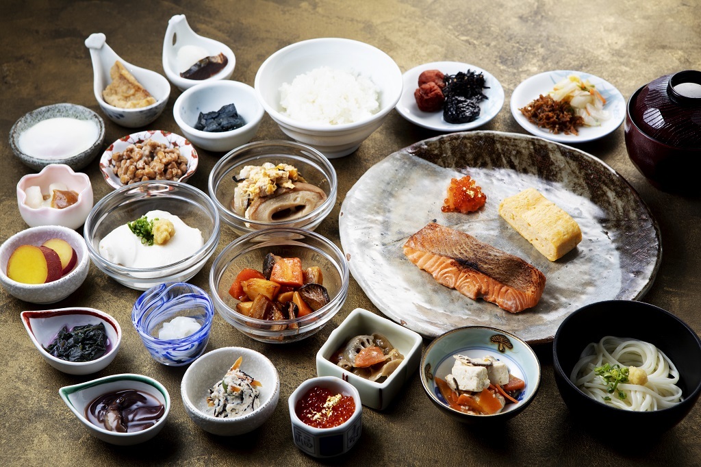 ホテル金沢 【ホテルディナー】季節の旬の食材　選べるメイン　プリフィックスKANAZAWA　コース （1泊２食）