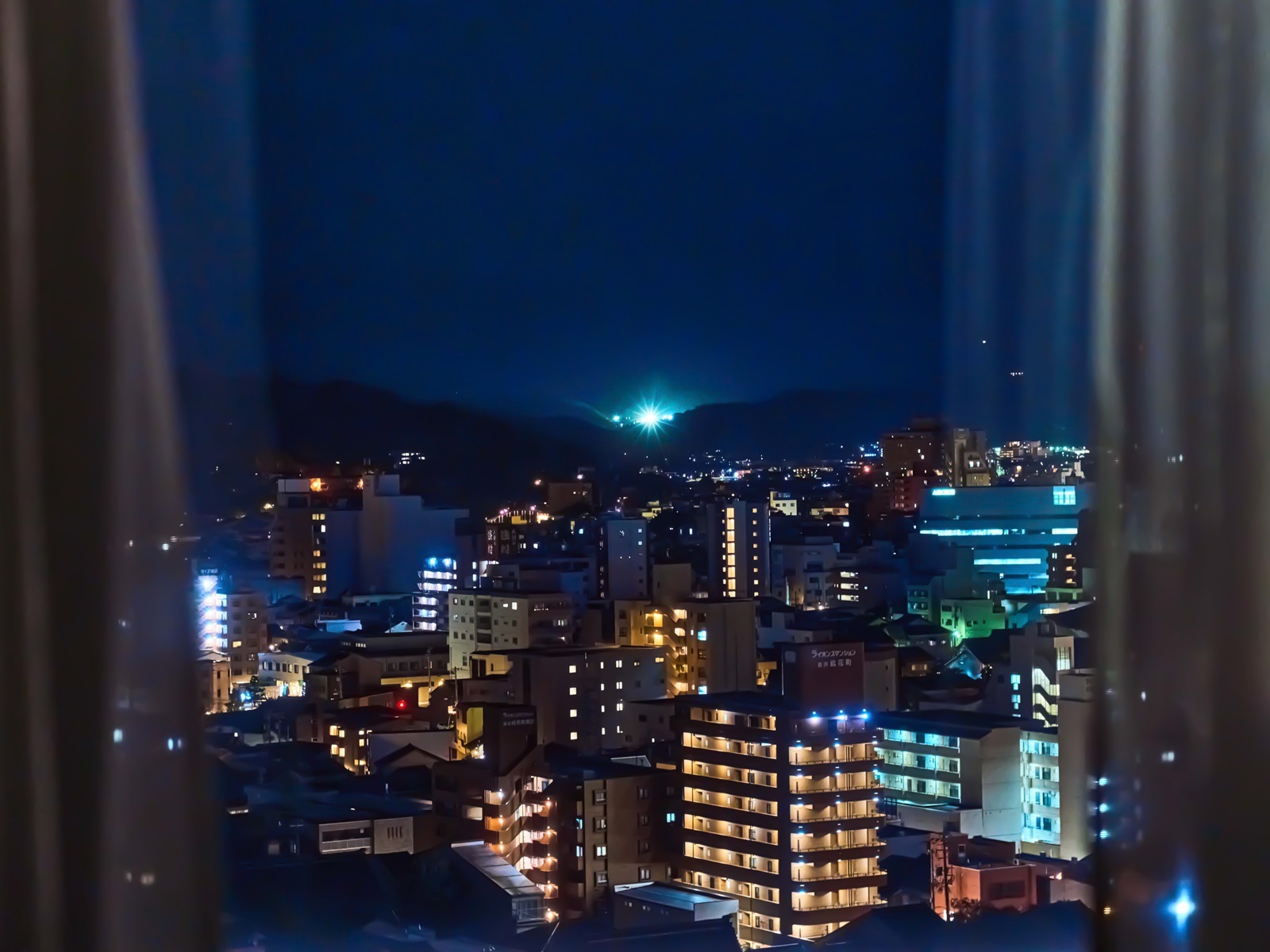 ホテル金沢 客室からの眺望一例