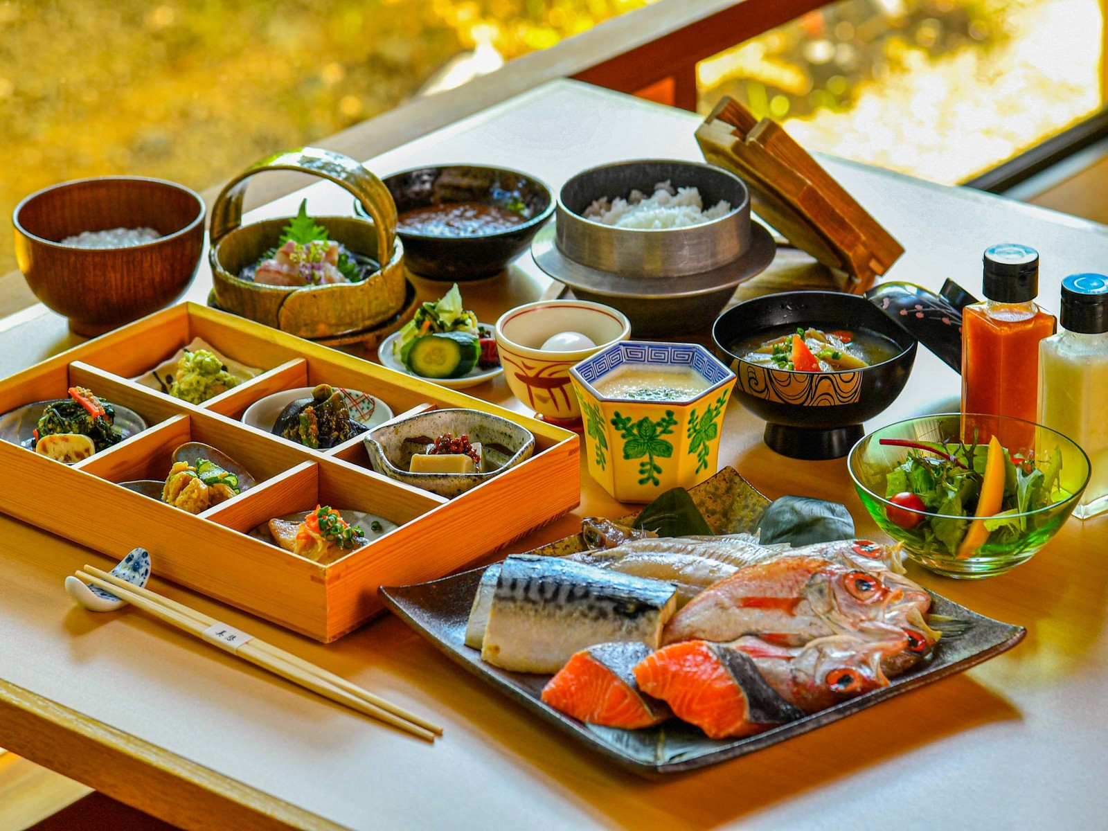 北陸　福井　あわら温泉美松 別邸【美悠】温泉露天風呂付きスイート／夕食：基本懐石／朝食：和定食＜部屋食＞  