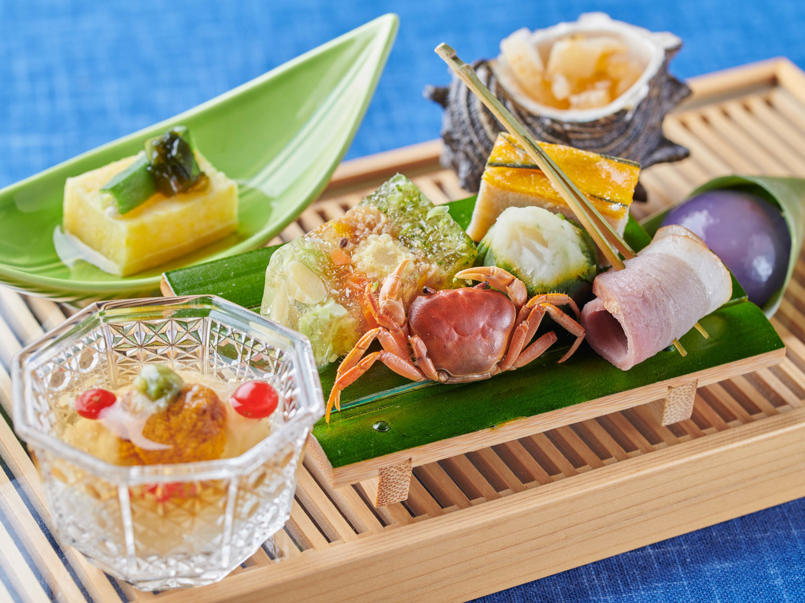 北陸　福井　あわら温泉美松 別邸【美悠】温泉露天風呂付きスイート／夕食：基本懐石／朝食：和定食＜部屋食＞  