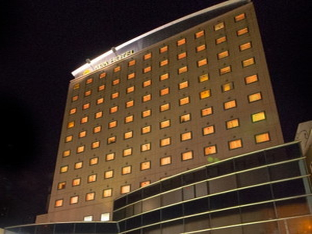 アパホテル〈福井片町〉