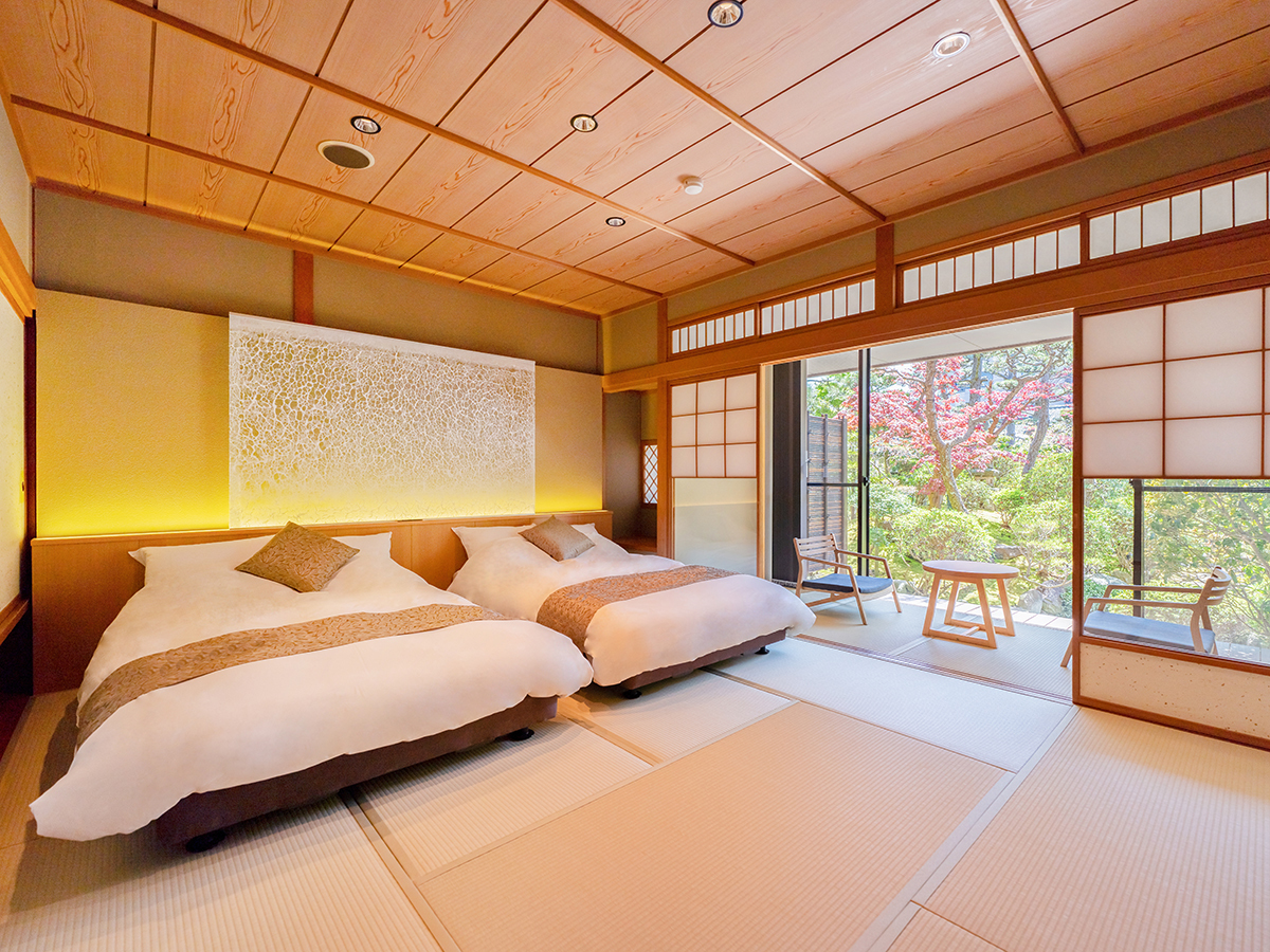 伝統旅館のぬくもり　灰屋 ガーデンスイート「観月亭」和洋室
※お部屋の一例