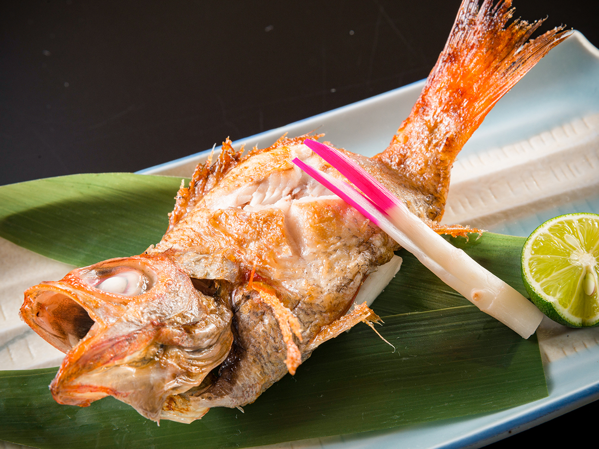 伝統旅館のぬくもり　灰屋 高級魚「のどぐろ」塩焼き付きプラン