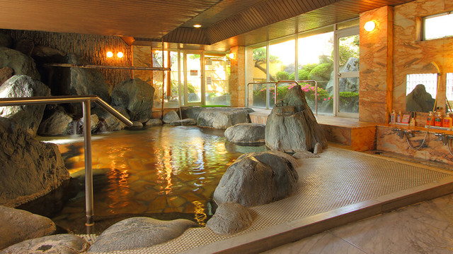石和びゅーほてる 【甲州牛贅沢会席】山梨の名水に育まれた「甲州牛」の食べ方をチョイス！陶板焼き又はすき焼き