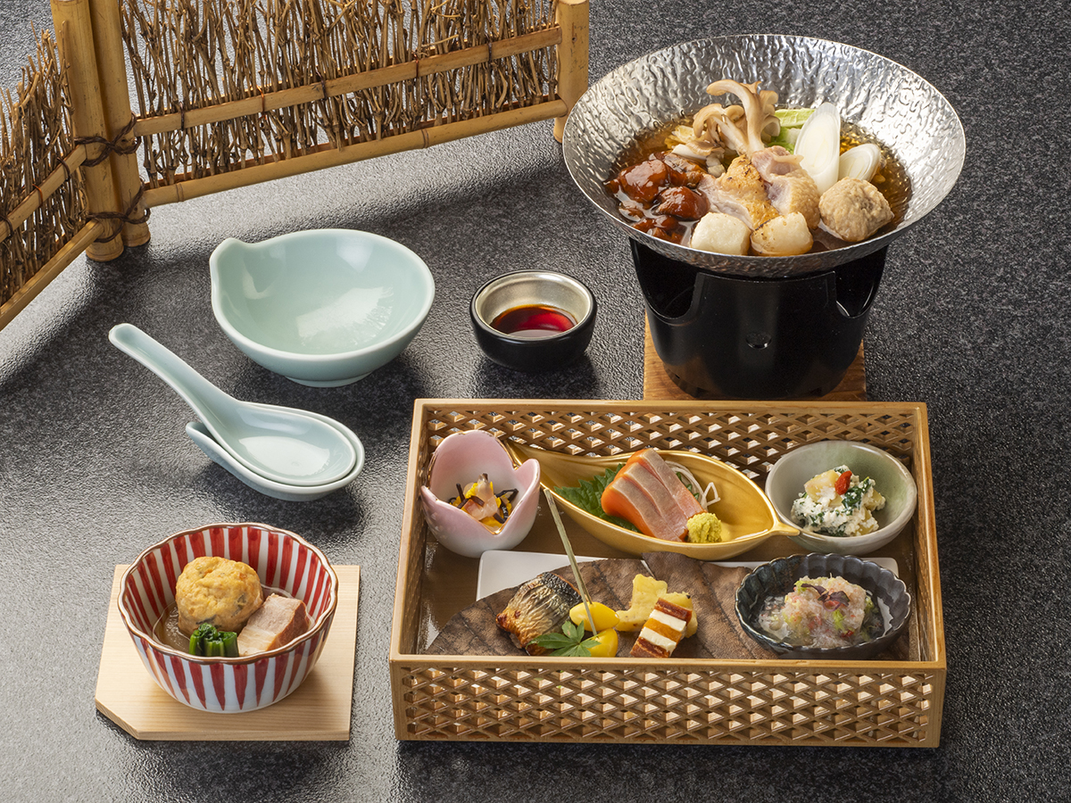 ホテル君佳 【スタンダード】石和温泉を満喫♪1泊2食付創作和食膳＋ハーフバイキングプラン