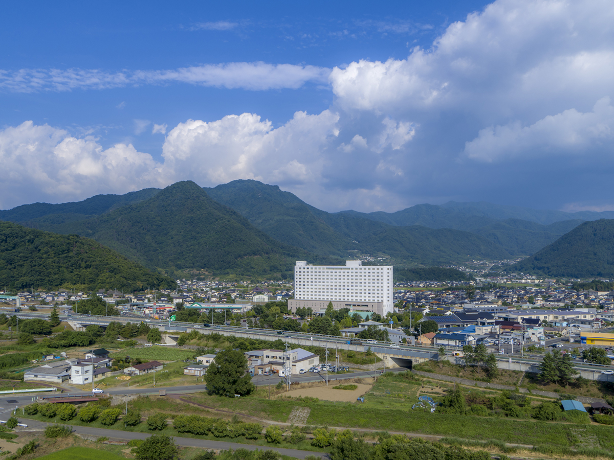 メルキュール長野松代リゾート＆スパ 【開業1周年】自然、歴史、味覚を愉しむ信州の記憶を巡る旅<素泊まり>