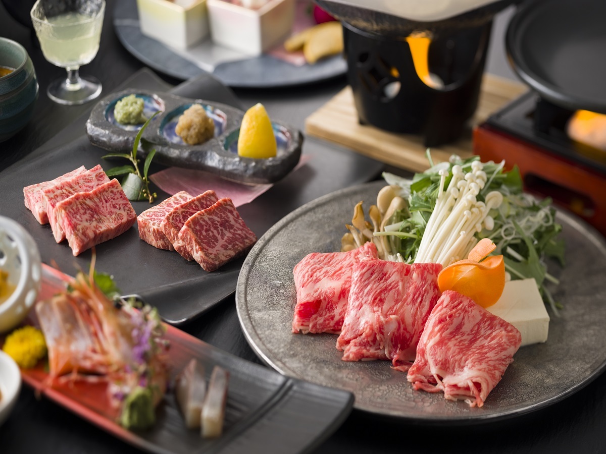 美ヶ原温泉　翔峰 【iAEON】【特選和牛陶板焼き×信州牛しゃぶしゃぶ×牛握り寿司】≪特選和牛尽くし特別会席≫
