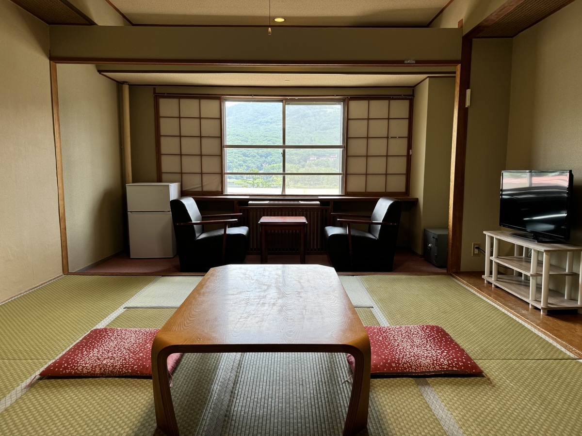 白樺湖ビューホテル 【レイクビュー】和室10畳