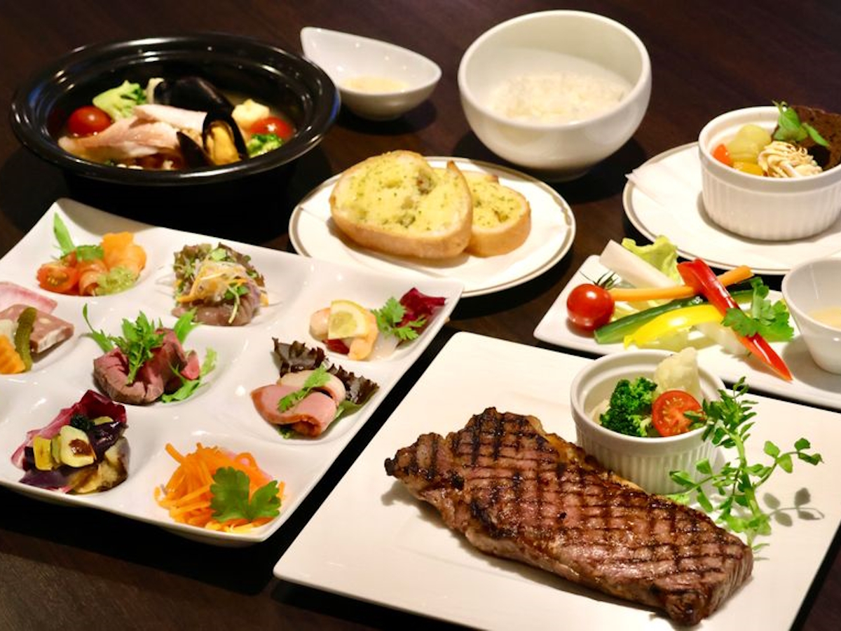 ゆとりろ蓼科ホテルwithDOGS 【お籠り旅×プレミアム】お食事はお部屋で！愛犬と楽しむフレンチディナー＜蓼科フレンチ□山／お部屋食＞