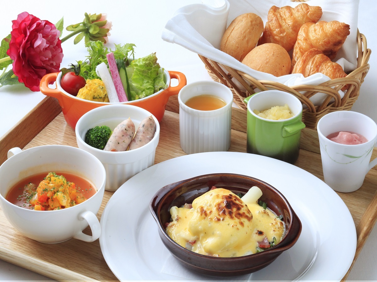 ゆとりろ軽井沢ホテル 【朝食付】24時までチェックインOK／高原野菜を使用した洋朝食をご用意＜朝食のみ＞