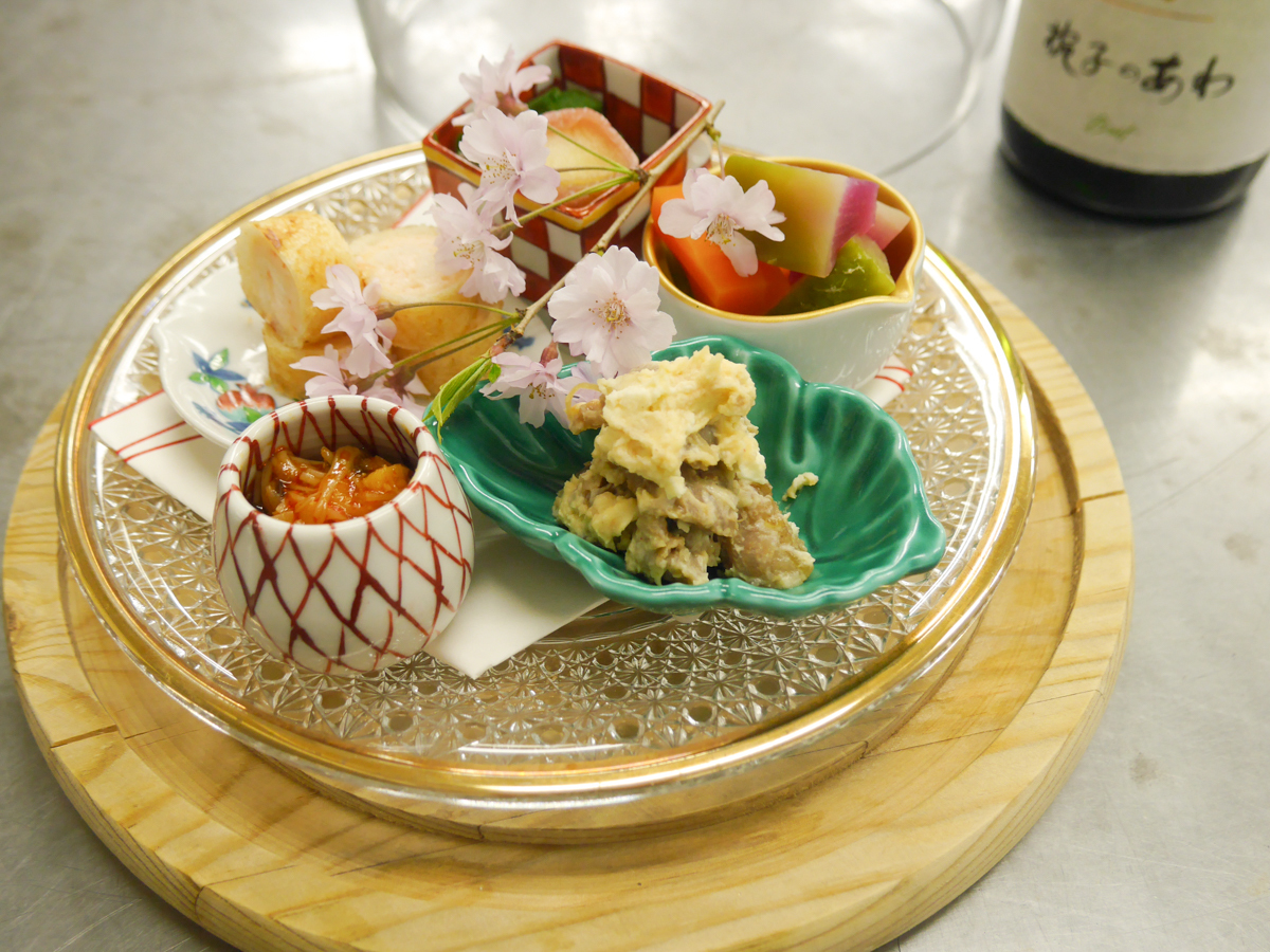 旅館花屋 ５月６日～６月３０日『ご両親へ。花屋のご宿泊プレゼント』 父の日・母の日　感謝プラン