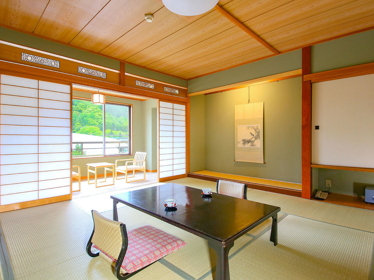 大江戸温泉物語 鹿教湯 【禁煙】スタンダード和室12.5畳内風呂なし(藤館)