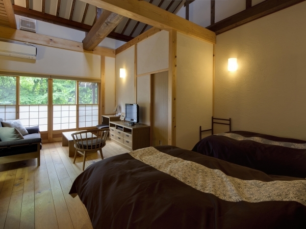 匠の宿　深山桜庵 【露天風呂付客室】別棟　姫子松の抄　洋室側