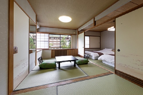 湯めぐりの宿　奥飛騨温泉郷平湯館 《本館》和室　10.5畳＋9畳または4.5畳＋8.5畳