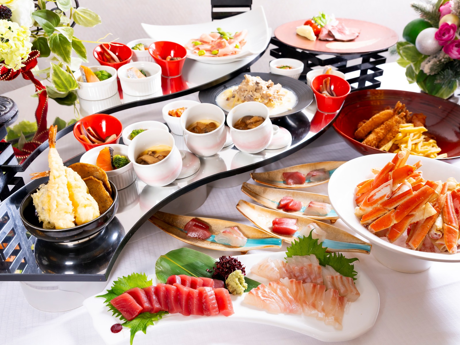 リゾーピア熱海 【お食事19：00】フリードリンク付♪新鮮な海の幸&お肉料理で大満足のディナーブッフェ《2食付き》
