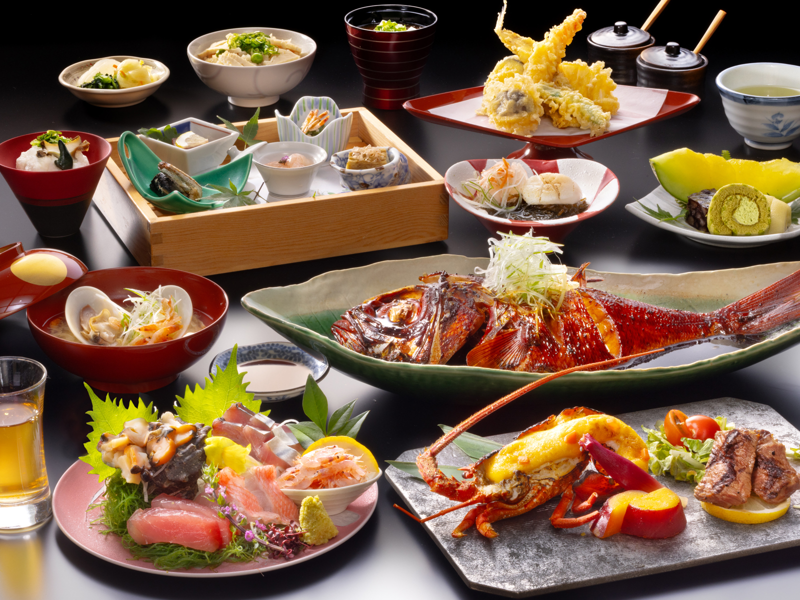 つるや吉祥亭 ＜夕食グレードアップ＞グルメさん必見！金目鯛・伊勢海老・鮑・国産牛を味わう贅を尽くした「吉祥会席」