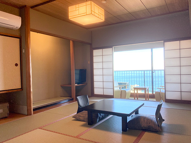 伊東園ホテル熱川 本館和室12畳