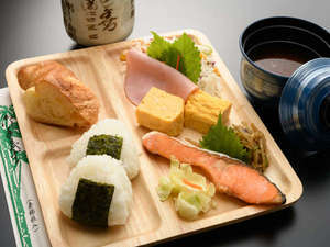 Tabist 湖西 浜名湖の宿 【朝食付】部屋食で安心！！ コンビニ・コインランドリー目の前！