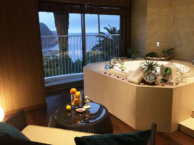 下田東急ホテル ビューバス付オーシャンビュージュニアスイート86㎡のビ...