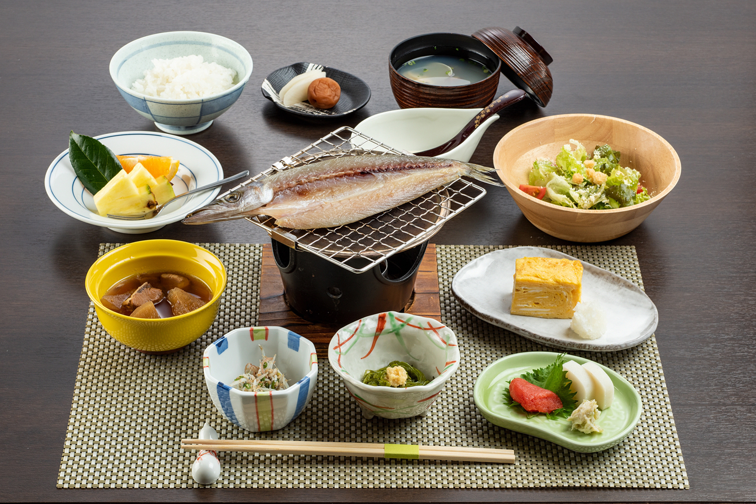昭和倶楽部 【1泊朝食付き】贅沢に目の前で網焼き♪絶品干物の立ち上る煙もごちそう☆